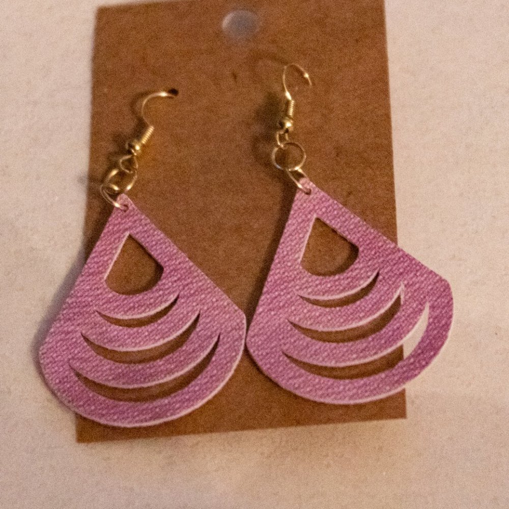 Pink faux leather earrings